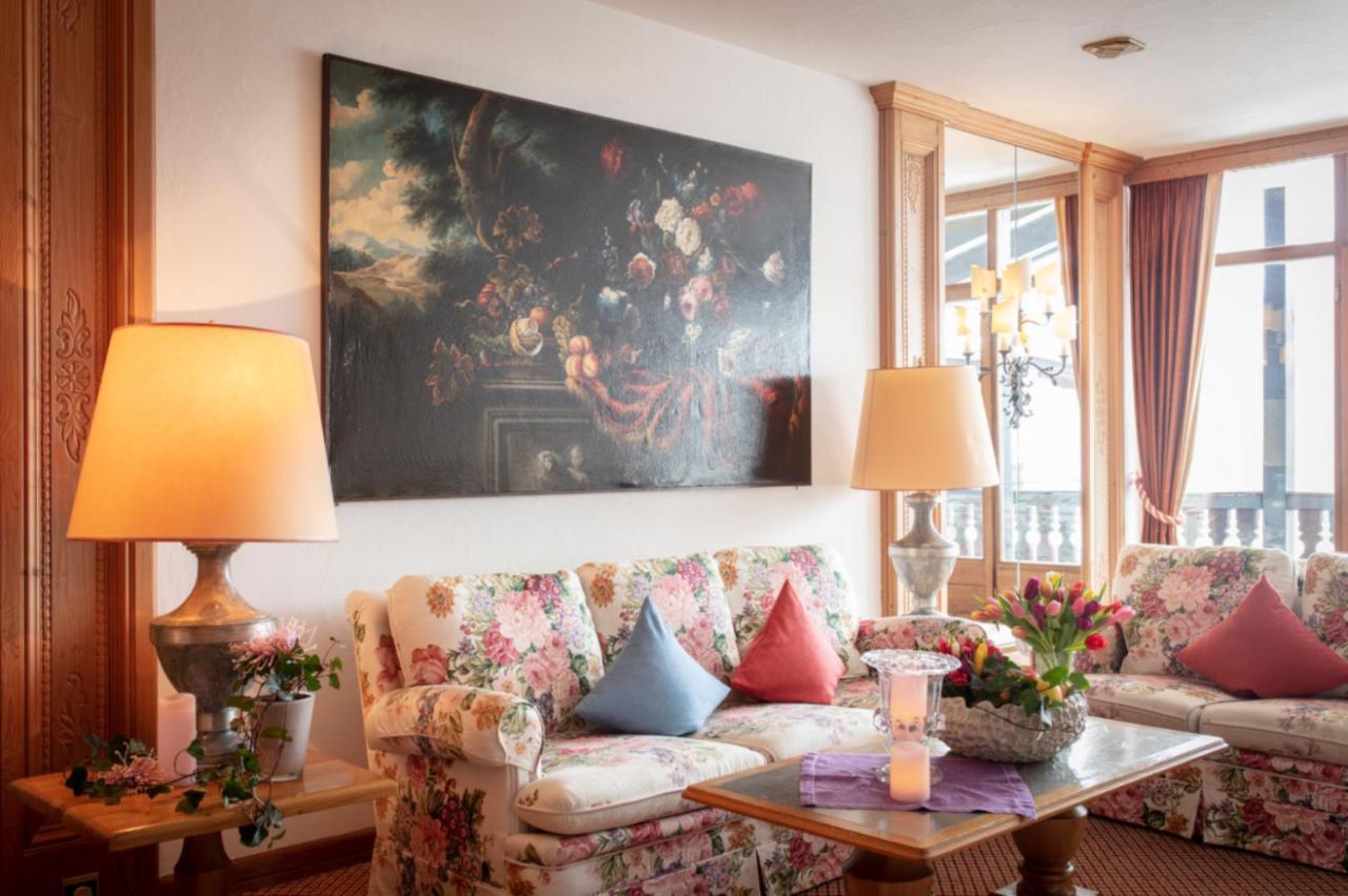 Adolphine Garden Hotel 4*